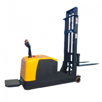 Balanced weightless legless electric car pedal type automatic stacker