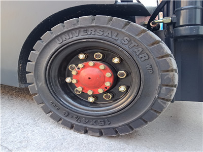 forklift attachment manufacturers