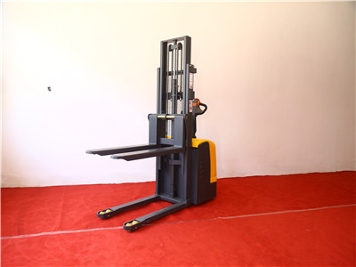 electric pallet stacker truck