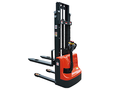 motorized pallet stacker