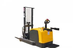 How to carry out anti-corrosion measures for the electric reach truck?