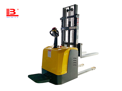 fork truck manufacturers