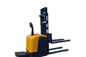 Why do electric stacker manufactures dominate the diesel forklift market?