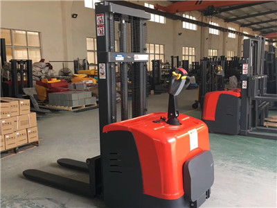 electric stacker lift
