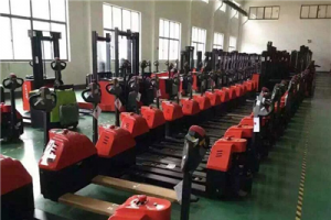 Why are small power pallet jack more and more popular?