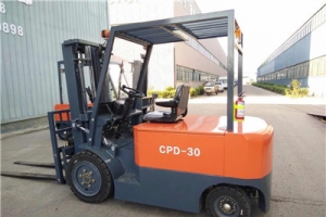 Instructions for use of electric forklift truck