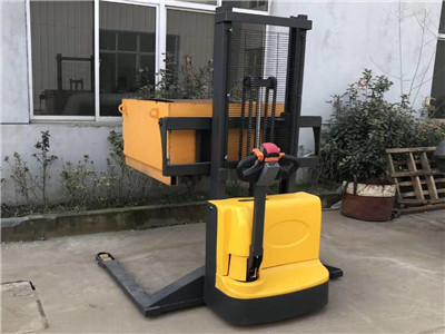 pallet forklift truck suppliers