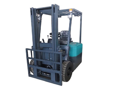 electric warehouse forklift