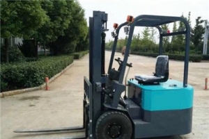 What should you pay attention to when unloading electric warehouse forklift?