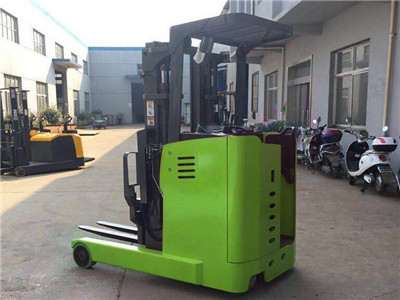  electric forklift truck