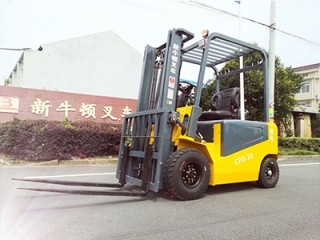 What to do if the lifting system of the 3 ton electric forklift fails?