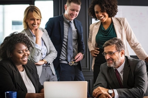 What abilities should new employees of forklift manufacturers in china have?