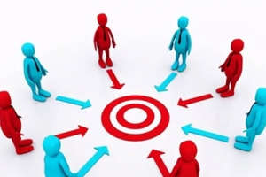 The electric forklift manufacturer fully trusts employees and gives them power