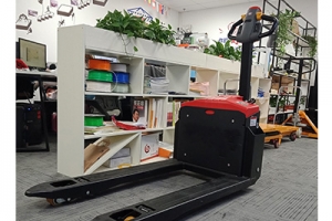 What should do if the speed of electric pallet jack suddenly slows down?