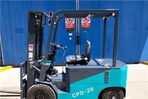 What is the CVT control system of electric forklift?