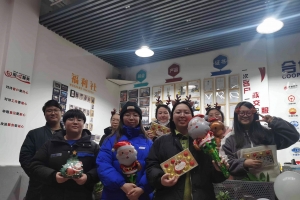 New Newton Electric Forklift Manufacturer Holds Christmas Celebration