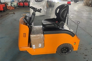 Other maintenance of electric forklifts and tractors