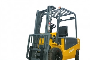 Are pallet trucks and stackers special equipment?