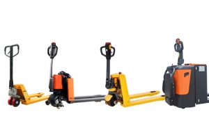 What is the detailed difference between a pallet truck and a stacker?