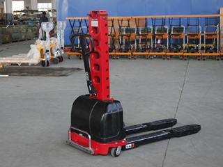 Truck-mounted forklifts: a powerful tool to improve the efficiency of logistics 