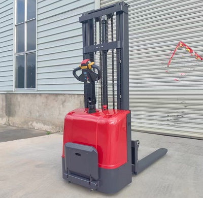 All-electric stacker