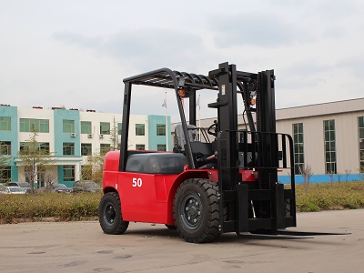  CPD20 type 2.0 ton diesel forklift