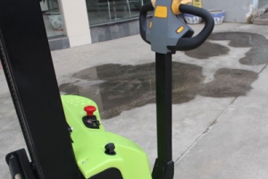 Forklift Manufacturer: Jiangsu Newnewton Forklift – A Reliable Force in Forklif