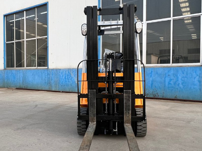  economical three-wheel electric forklift