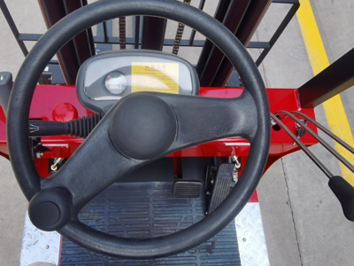 Detailed Show of Forklift Steering Wheel