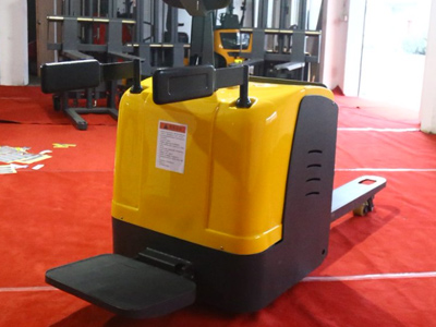 stand-on full electric pallet truck