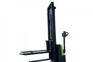 How to Operate & Charge Electric Walk-Behind Stacker | Prolong Service Life