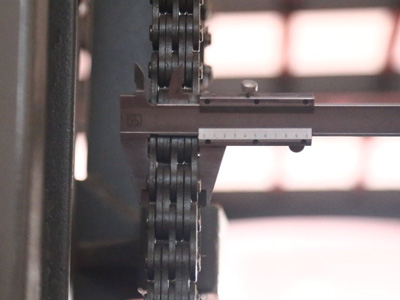 Forklift Chain Details Display