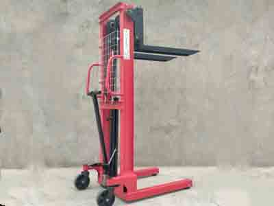 Manual Hydraulic Stacker
