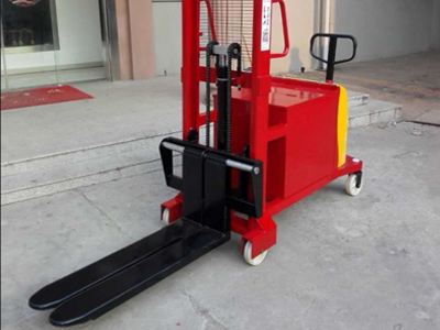 How Much is a Semi-Electric Stacker in 2026? Full Cost Guide