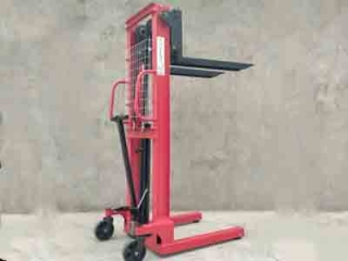 Manual Hydraulic Stacker Manufacturer | In-Stock Direct Supply 2026