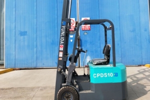 3-Wheel Electric Forklift: More Flexible Than 4‑Wheel for 2026