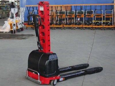 Can a Truck-Mounted Forklift Go on a Delivery Truck?