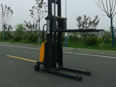 Semi-Electric Stacker