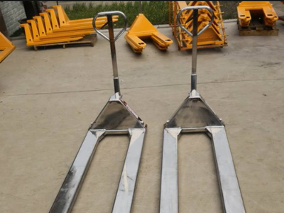 Manual Pallet Jack