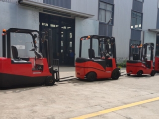 Top 10 Electric Stacker Brands: Latest 2026 Ranking