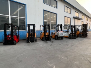 3 Practical Forklift Energy Saving Tips to Reduce Costs