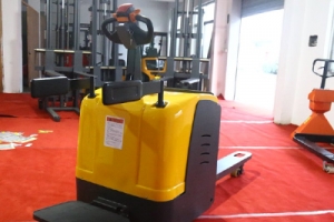 Best Electric Pallet Truck for Small Warehouse – Complete Guide
