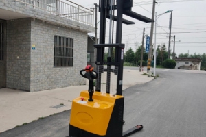 2026 Electric Forklift Price: How Much Does an Electric Forklift Cost?