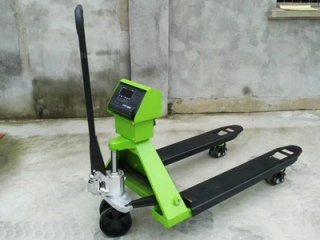 Manual Weighing Pallet Truck: Combine Weighing and Handling in One Step