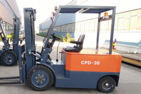 Forklift Manufacturers