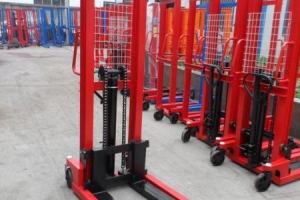 Manual Pallet Stacker 1 Ton for Logistics Warehouse Efficiency