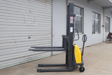 Industrial Factory Stacker