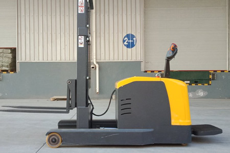Full Electric Stacker
