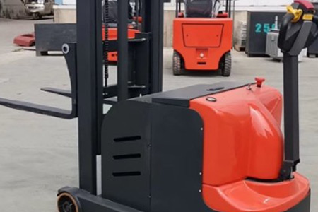 Counterbalance Stacker