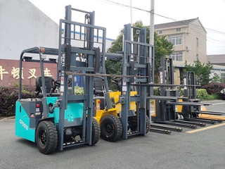 2026 Spring Canton Fair: Newnewton Forklifts Ready for Exhibition